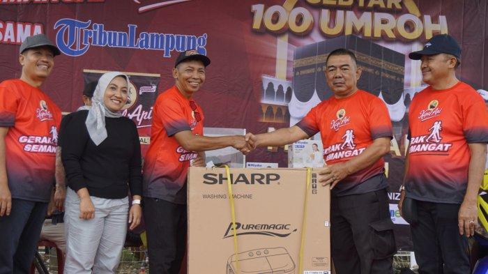 Pasutri Asal Terbanggi Besar Raih Mesin Cuci Gerak Semangat Tribun Lampung Kapal Api