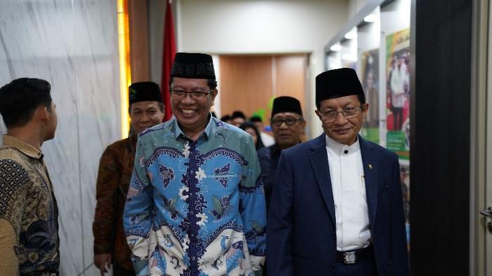 Menteri Agama Paling Konsisten dengan Citra Positif dari Publik