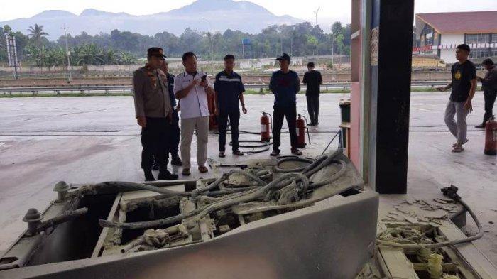 Breaking News SPBU Rest Area KM 20 B JTTS Lampung Selatan Terbakar Seusai Ditabrak Truk