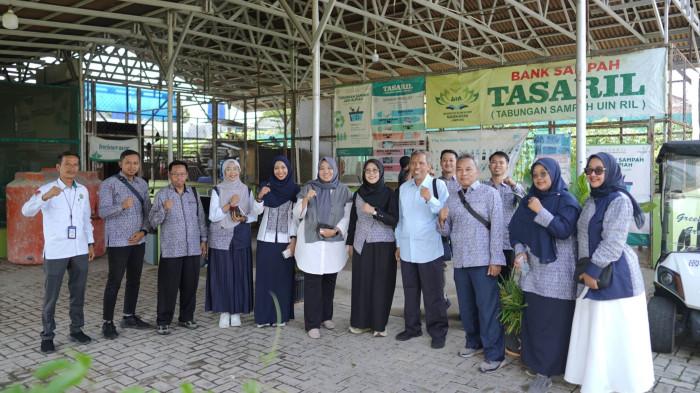 STUDI BANDING - UIN Ponorogo124