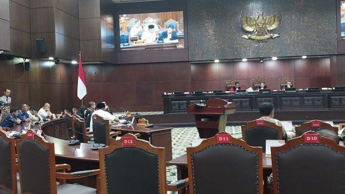 Sidang di MK Ungkap Saksi KPU Salah Berikan Surat Suara ke Pemilih di TPS Samosir