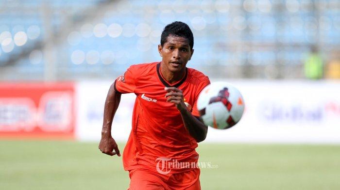 Perseru Badak Lampung FC Pinjam Gelandang Semen Padang