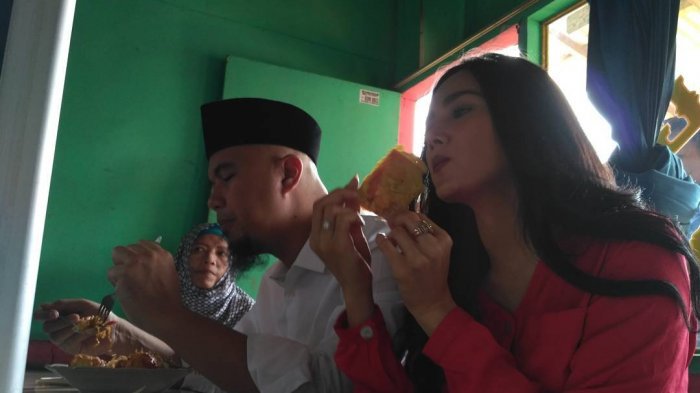 Cuma Makan Tempe Goreng di Warteg, Mulan Jameela Disuruh Pulang