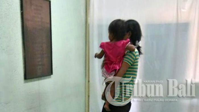 Balita 12 Bulan Telan Pil KB yang Tergeletak di Atas Meja