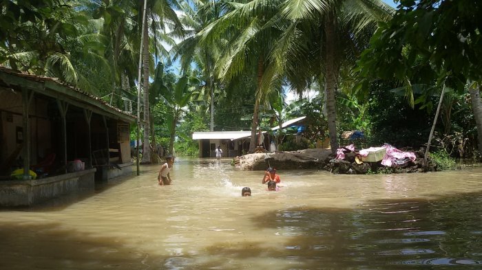 Korban Banjir Minta Dapur Umum dan Logistik