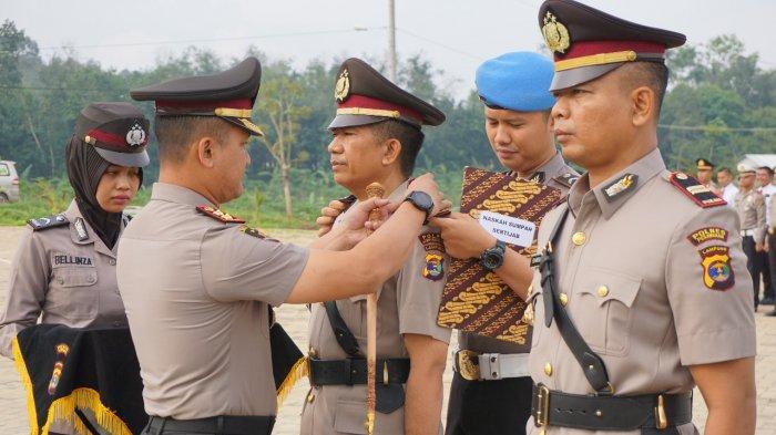 Kapolda Lampung Mutasi Kapolsek Padang Cermin dan Tegineneng