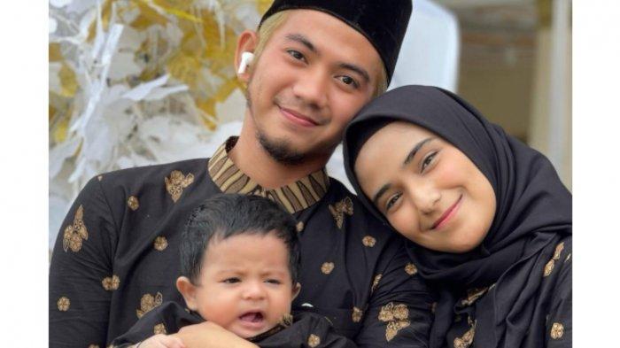 Rizki DA Tak Terlihat Saat Nadya Mustika Rayakan Ultah