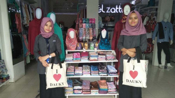 Catat Tanggalnya, Galeri Elzatta Lampung Gelar Senam Sehat Bertabur Diskon