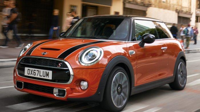 Tak Mampu Bayar Pajak, Pengemudi Ojol Jual Mobil Mini Cooper dari Bukalapak