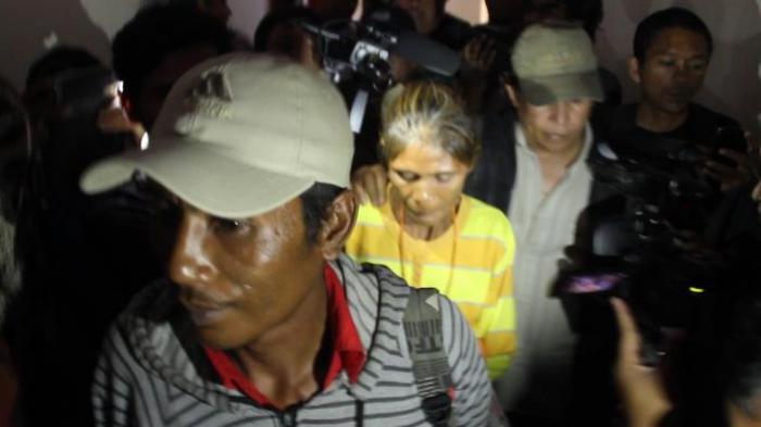 Ungkap Tabir Kematian Engeline, Kakak dan Ibu Agus Didatangkan