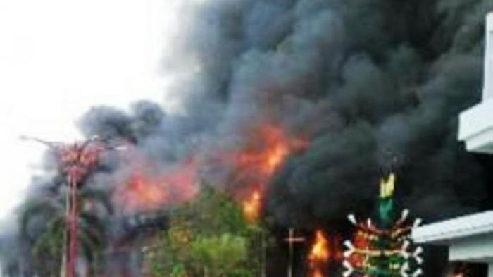 Pjs Gubernur Ingin Polisi Selidiki Asal Muasal Api