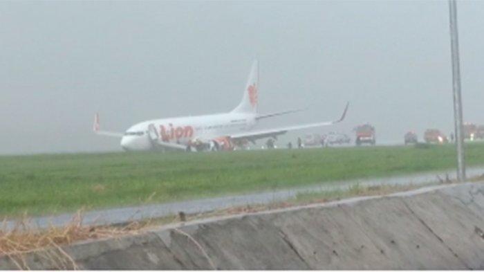 Terbang dari Batam, Pesawat Lion Air Tergelincir di Bandara Radin Inten II Lampung