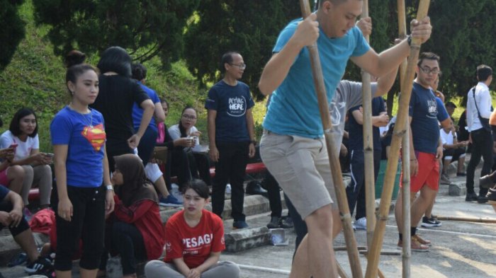 Kemeriahan Lomba HUT Ke-73 RI di Novotel