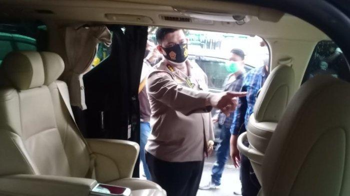 Mobil Alphard Milik Pengusaha di Solo Ditembaki dan Dikejar, Korban Kabur ke Markas Brimob