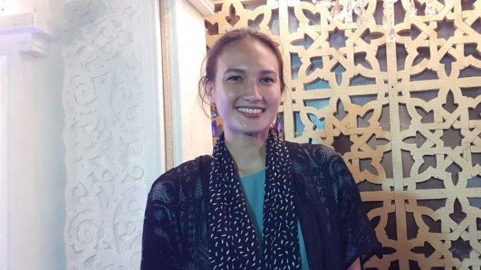 Dapat Surprise dari Suami, Nadine Chandrawinata 2 Kali Rayakan Ultah, Rahasia Kado
