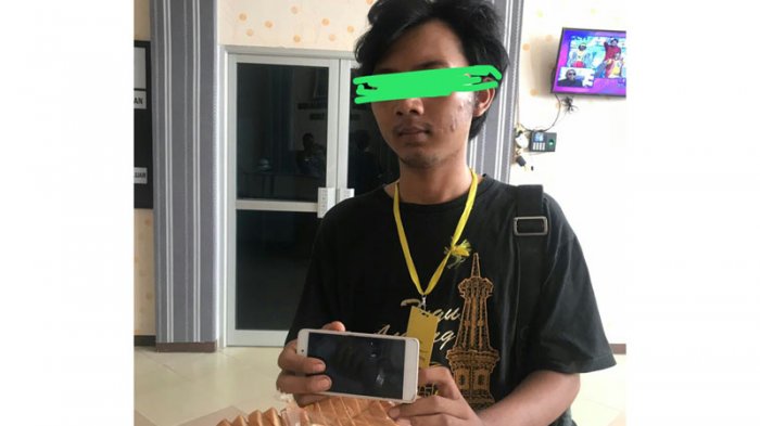 Pria Ini Selundupkan HP dalam Roti Tawar, Pasrah Saat Tercyduk Petugas Lapas Gunung Sugih