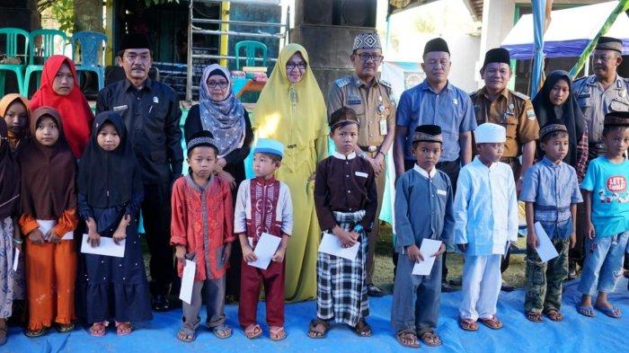 Bupati Pesibar Ajak Warga Kuatkan Ukhwah pada Pengajian Rutin Bulanan Badan Kontak Majlis Taklim