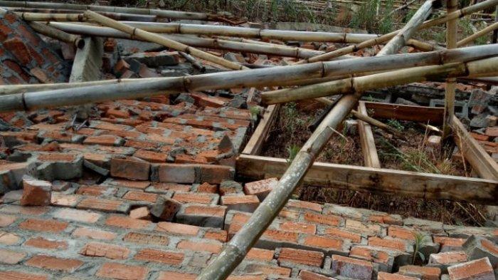 Kesaksian Korban Puting Beliung, Ripto Dengar Suara Gemuruh di Belakang Rumahnya