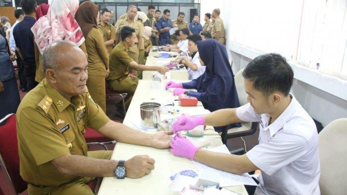 Ratusan ASN Pemprov Lampung Donor Darah, yang Sudah Donor 100 Kali Dapat Ini dari Presiden