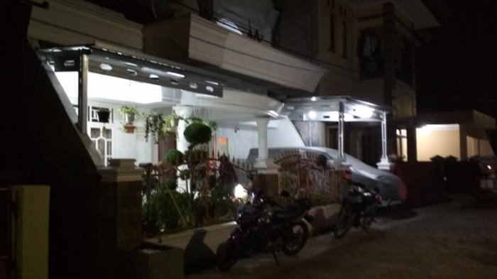 Buntut OTT Zainudin Hasan, KPK Geledah Rumah Wakil Bupati Lamsel dan 6 Tempat Lainnya