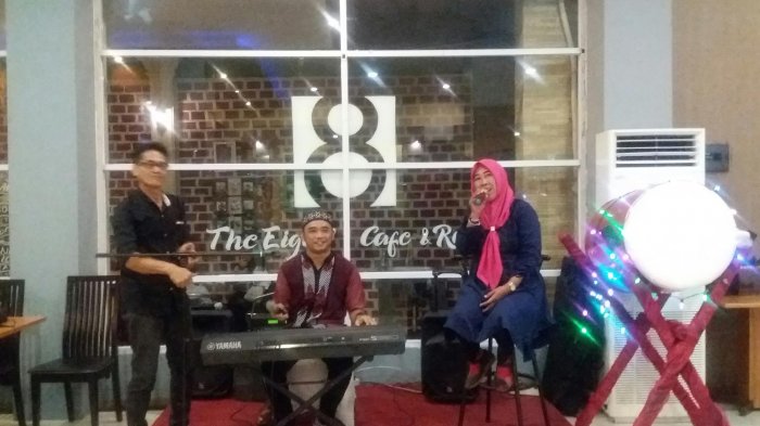Sajian Live Music Temani Buka Puasa di Asoka Luxury Hotel Lampung