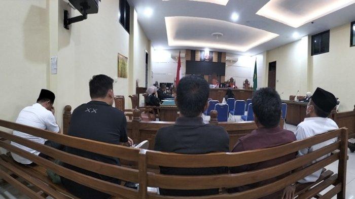 Breaking News 3 Terdakwa Korupsi Retribusi Sampah DLH Bandar Lampung Jalani Sidang Vonis