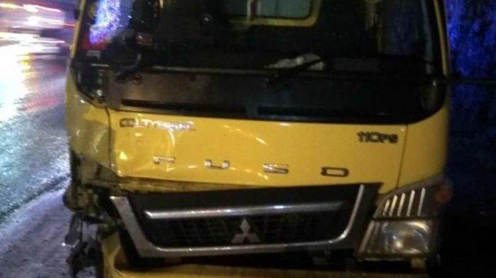 Sopir Mobil Boks Kabur Seusai Tabrak Mati Pemotor di Panjang