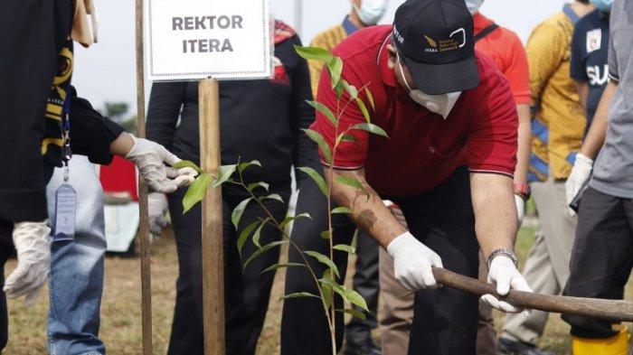 Tanam 1.000 Pohon Gaharu, Itera Gagas Gaharu Center
