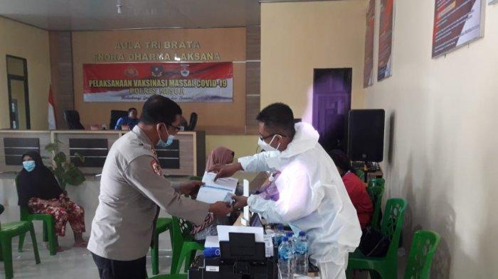Jelang HUT Ke-75 Bhayangkara, Polres Mesuji Gelar Vaksinasi Massal