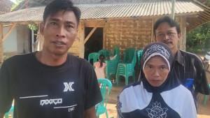 Anto-kiri-selaku-adik-korban-saat-menyampaikan-hasil-mediasi.jpg