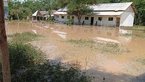 Banjir-di-Simpang-Pematang-Mesuji-905.jpg