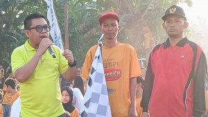 Camat-Rajabasa-Hendry-Satria-Jaya-kiri-bersama-d.jpg