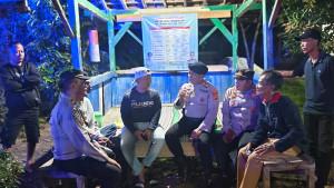 Cek-siskamling-di-Mesuji-dok.jpg