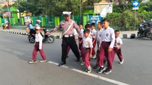 DIAPRESIASI-MASYARAKAT-Kegiatan-rutin-Strong-Point-123.jpg