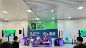 Diskusi-Buku-Sastra-1.jpg