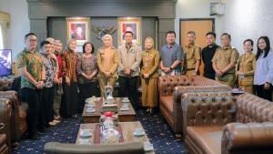 Jihan-terima-audensi-Gerkatin-Lampung-aa.jpg