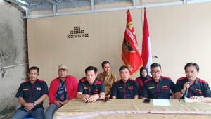 KOPERS-Ketua-APCI-Lampung-Firdaus-tengah.jpg