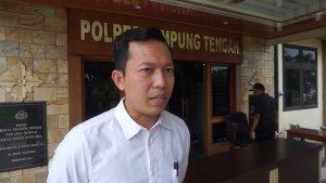 Kasat-Reskrim-Polres-Lampung-Tengah-saat-menjelaskan-modus-seorang-ODGJ.jpg
