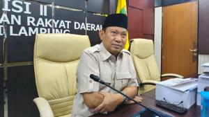 Ketua-Pansus-Tataniaga-Singkong-Mikdar-Ilyas-soal-lartas-impor-singkong.jpg
