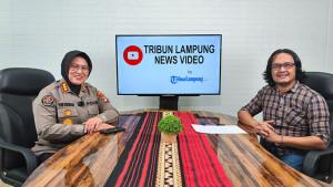Kombes-Yuni-Iswandari-Kalau-Mau-Jadi-Polwan-Perbanyak-Belajar-dan-Kembangkan-Diri.jpg