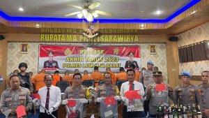 Konferensi-pers-akhir-tahun-di-Lampung-Barat-76.jpg