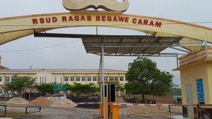 Korban-tenggelam-dirawat-di-RSUD-Ragab-Begawi-Caram.jpg