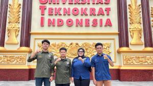 Kuliah-Teknik-Elektro-Universitas-Teknokrat-Indonesia-Lampung-bisa-bikin-robot-dan-mobil-listrik.jpg