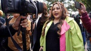 Lisa-Mariana-dilaporkan-penipuan-oleh-seorang-model-di-tengah-kasus-dengan-Ridwan-Kamil.jpg