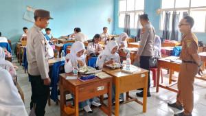 MONITORING-MBG-Polsek-banjit1.jpg