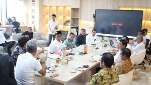 Pemkab-Lampung-Tengah-melakukan-audiensi-dengan-Wakil-Menteri-Sosial-RI.jpg
