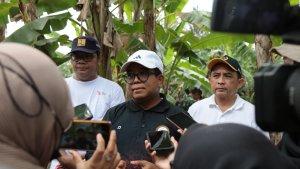 Pj-Gubernur-Lampung-Samsudin-soal-keracunan-siswa-SD.jpg