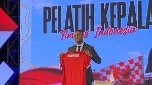 Resmi-Jadi-Pelatih-Timnas-Indonesia-Patrick-Kluivert-Langsung-Pasang-Target.jpg