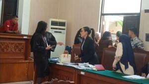 Sikap-JPU-picu-reaksi-Nikita-Mirzani-hingga-sidang-memanas-akhirnya-diskors-hakim.jpg