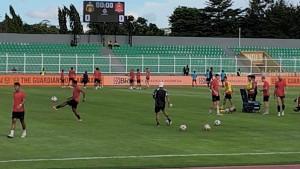 Suasana-latihan-di-Stadion-Sumpah-Pemuda-laga-Bhayangkara-Presisi-Lampung-FC-vs-Persijap.jpg